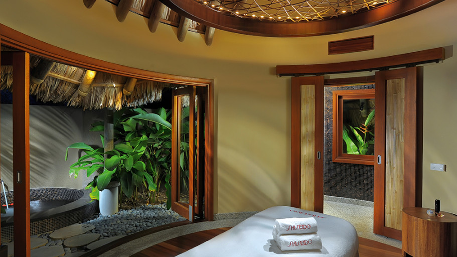 Constance Ephelia Resort