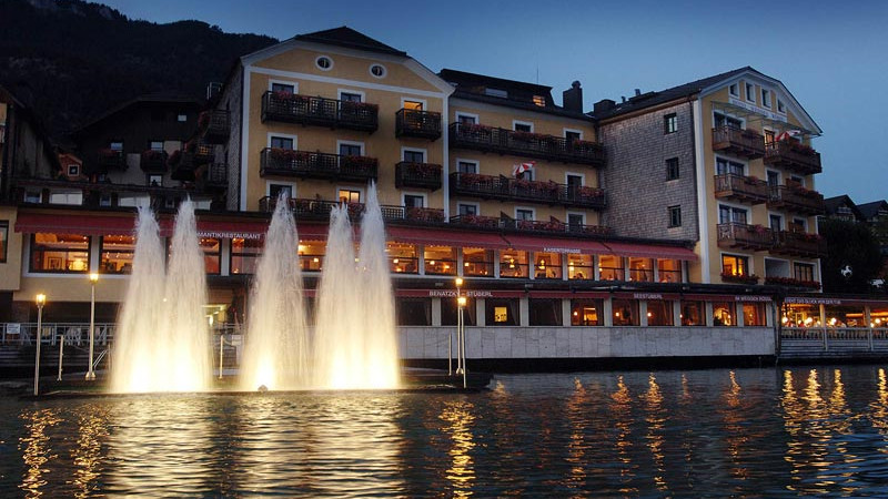 Hotel Weisses Roessl