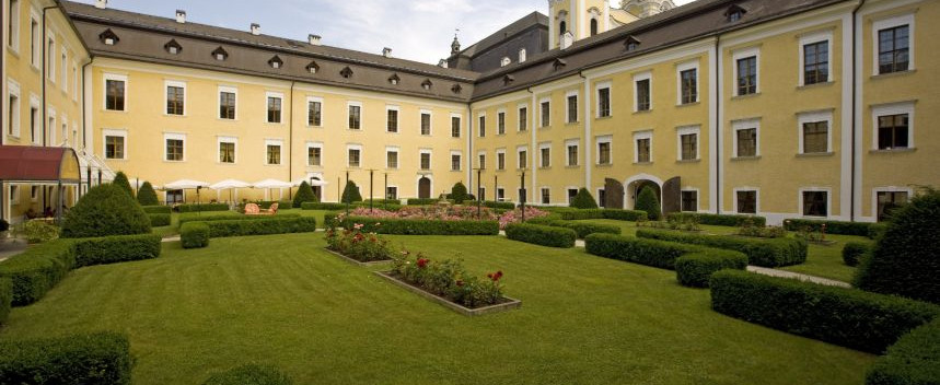 Schloss Mondsee
