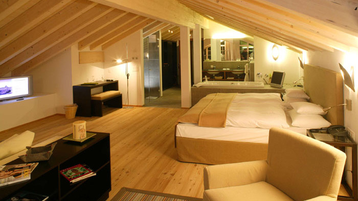 Mirabeau Hotel & Residence