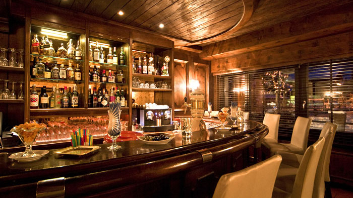 Mirabeau Hotel & Residence