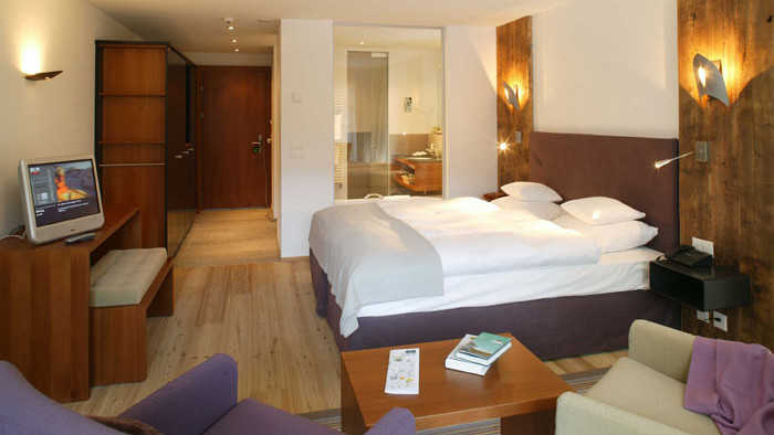 Mirabeau Hotel & Residence