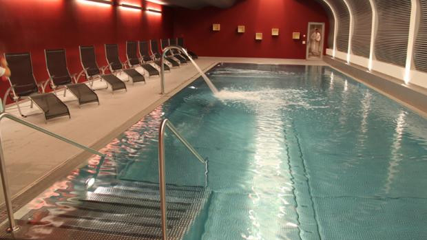 Mirabeau Hotel & Residence