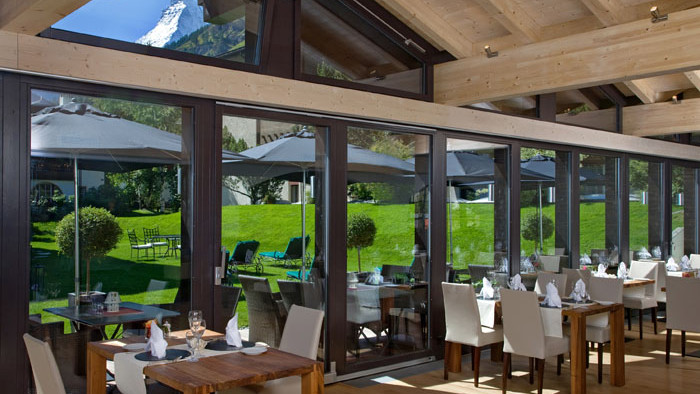 Mirabeau Hotel & Residence