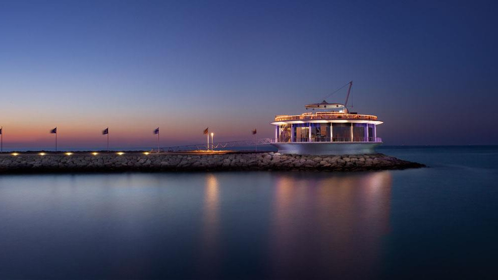 Jumeirah Beach Hotel