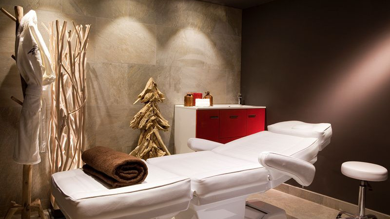 HOTEL &  SPA L` ALTA PEYRA