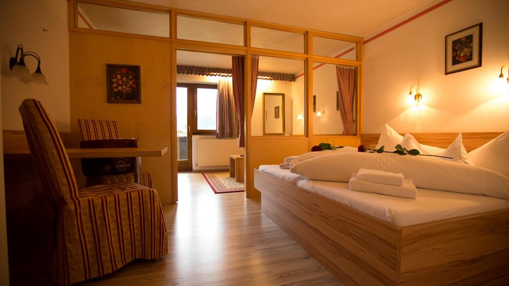 Отель Hohlenstein