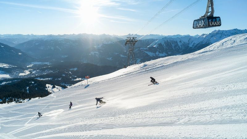 Peaks Place Apartment Hotel & Spa