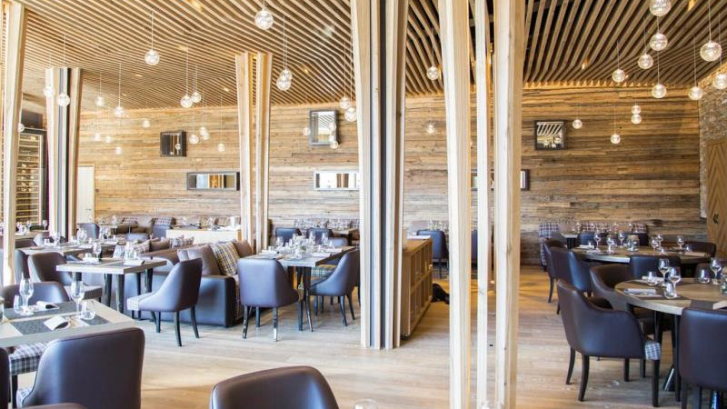 Peaks Place Apartment Hotel & Spa