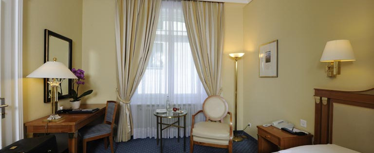 Single Superior room