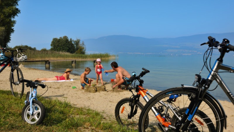 Озеро Невшатель