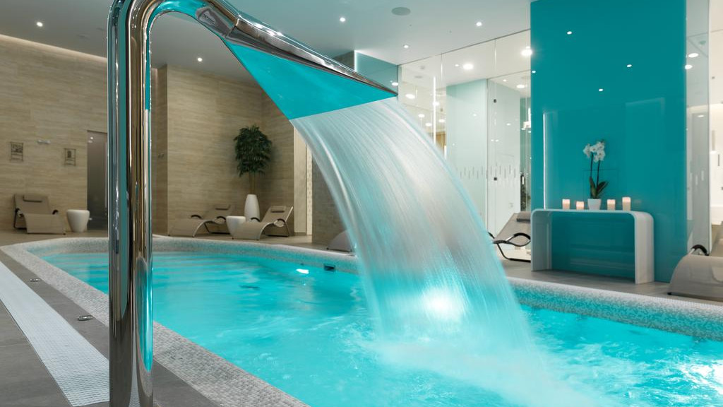 Первая Линия