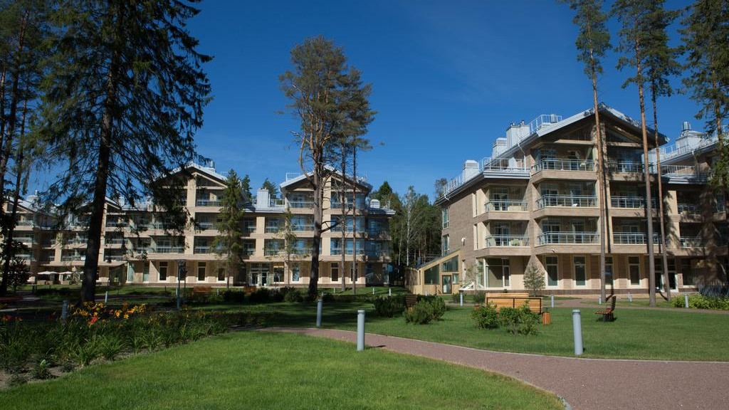 Первая Линия