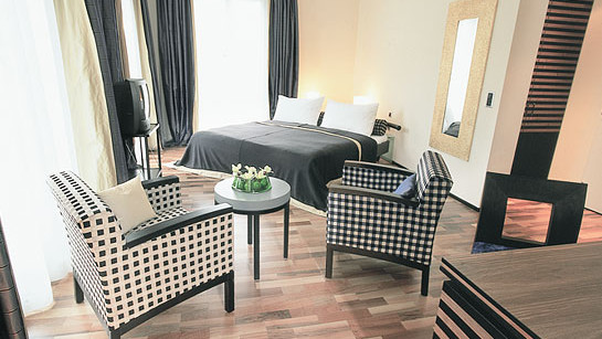 Art Deco Hotel Montana