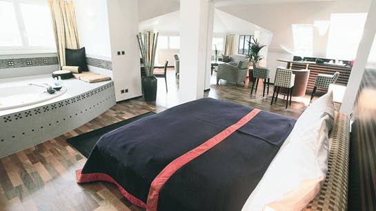 Art Deco Hotel Montana