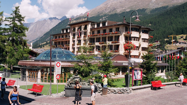 Grand Hotel Zermatterhof