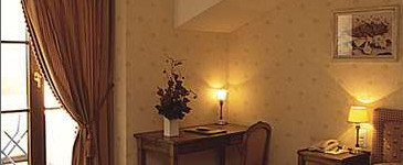 Hotel l'Angleterre and residence