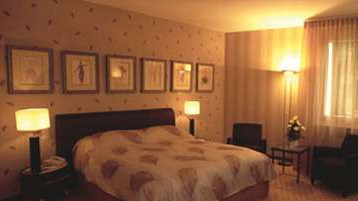 Hotel l'Angleterre and residence