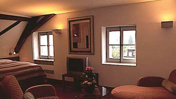 Hotel l'Angleterre and residence