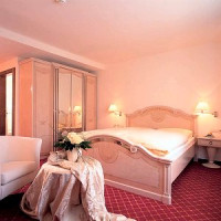 Schwarzer Adler Superior