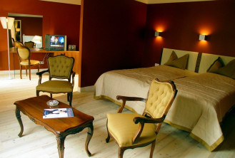 Hotel Schloss Weikersdorf