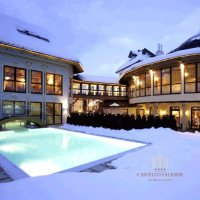 Castello Falkner Chalets and Residence